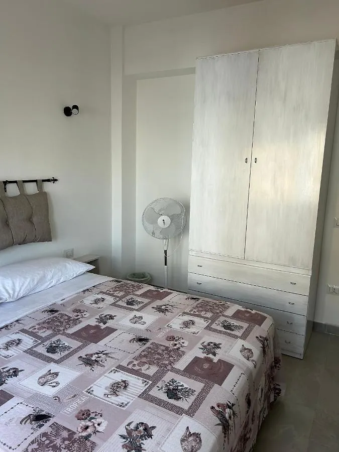 Piccola Flo Rooms Cagliari